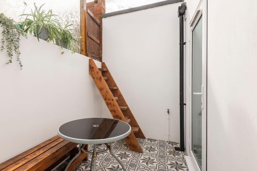 Comfortable Flat Close To The Beach Brighton Dış mekan fotoğraf